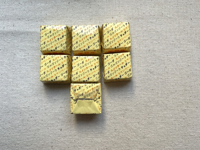 チロルチョコ クルトンイン5種のチーズ